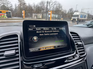 Mercedes-Benz GLE 350d 4MATIC AMG LINE. PANO. 360°-KAMERA. NAV Vorschaubild 11