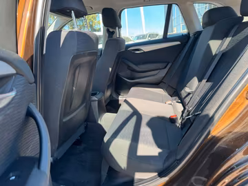 BMW X1 xDrive18d Aut. 4x4. SHZ. PDC. Klima Vorschaubild 14