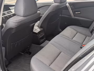 BMW 523i Lim. Xenon. Klimaaut. Temp. Sitzh. Vorschaubild 8