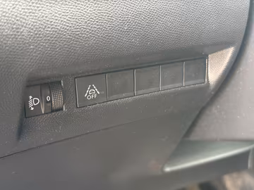 Peugeot 2008 AHK. Kamera. PDC. LED. Klima Vorschaubild 23