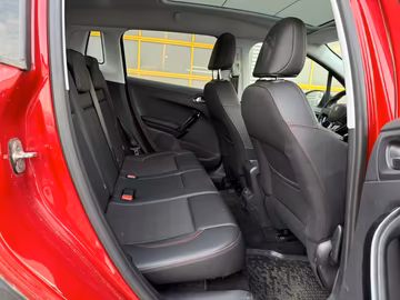 Peugeot 2008 GT Line PANO. AHK. NAVI. Kamera Vorschaubild 11