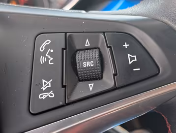 Opel Adam Jam Infinity Klima Bluetooth  49960KM TÜV Vorschaubild 12