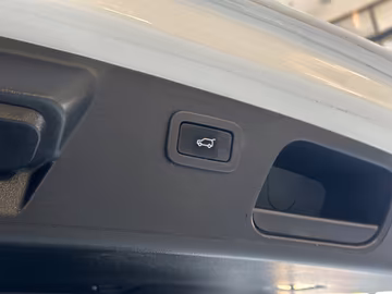 Jaguar E-PACE R-Dynamic S AWD LED 9G Leder PANO Vorschaubild 13