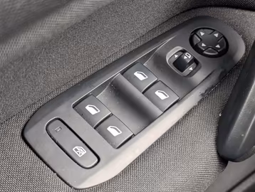 Peugeot 308 Active Pack NAVI. PDC. XENON. KLIMAAUT Vorschaubild 17