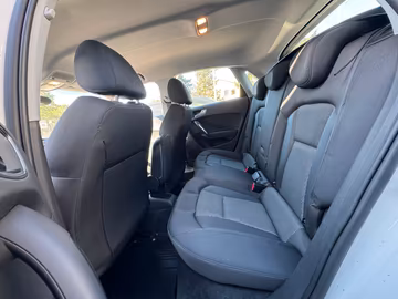 Audi A1 Sportback 1.4 TFSI Sport XENON. SHZ. PDC Vorschaubild 8