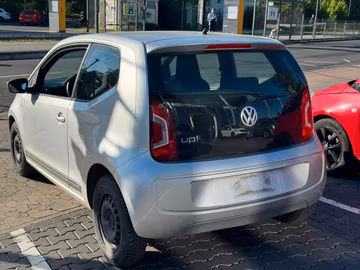 Volkswagen up! 1.0 Club up! KLIMA. ALU. LEDERLENKRAD Vorschaubild 8