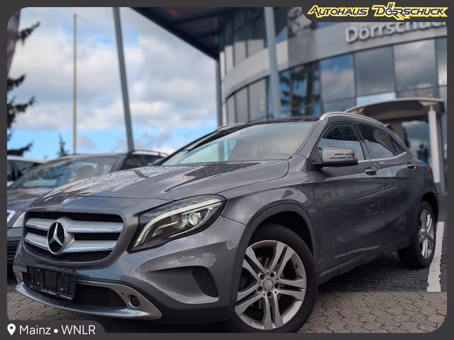 Mercedes-Benz GLA 220 d 4Matic Urban*LEDER*PANORAMA*NAVI Baujahr 2016 (153.000 km, Diesel, 177 PS) - Gebrauchtwagen bei Autohaus Dörrschuck Mainz