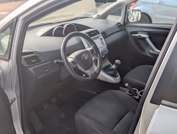 Toyota Verso RFK. Temp. 7-Sitzer. Vorschaubild 5