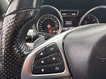 Mercedes-Benz GLE 350d 4MATIC AMG Line. PANO. 360°Kamera. NAVI Vorschaubild 11