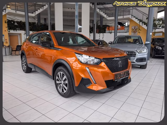 Peugeot 2008 Active Pack PDC. BT. TEMPOMAT. AUTO-KLIMA Baujahr 2023 (56.645 km, Benzin, 101 PS) - Gebrauchtwagen bei Autohaus Dörrschuck Mainz