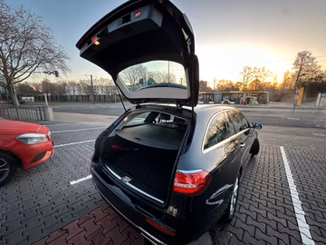 Mercedes-Benz E200 Avantgarde T LED Navi Kamera Spurwechselass Vorschaubild 9