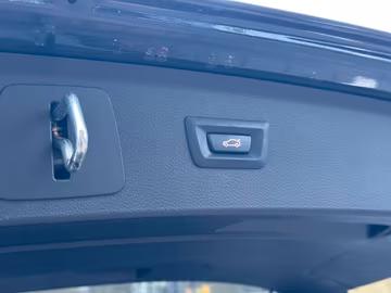 BMW 216d Active Tourer Advantage NAVI. PDC. AUTOM Vorschaubild 7