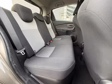 Toyota Yaris Hybrid Business. NAVI. Kamera. Tempomat Vorschaubild 10