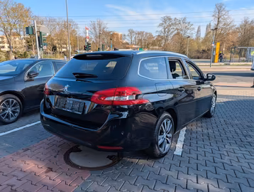 Peugeot 308 SW Allure EAT8. NAVI. Kamera. Keyless Vorschaubild 6