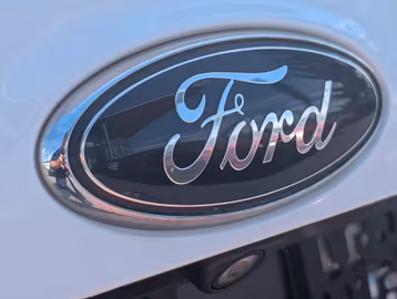 Ford Kuga Individual Automatik BiXenon Panorama Leder Vorschaubild 7