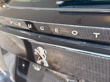 Peugeot 2008 Active Business NAVI. AUTOMATIK. PDF Vorschaubild 6