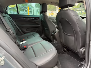 Opel Insignia Innovation 1. Hand. NAVI. LED. Leder Vorschaubild 8