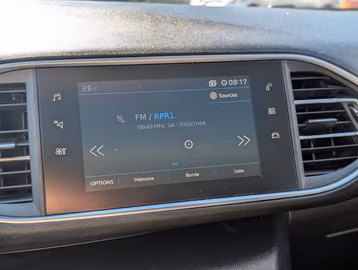Peugeot 308 SW 1.5 Blue-HDi Active Business Automatik Vorschaubild 15