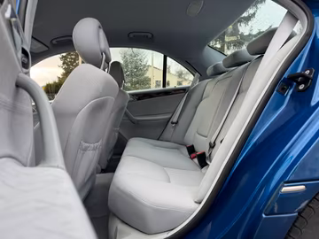 Mercedes-Benz C 200 Kompressor Elegance KLIMA. HOLZDEKOR. Vorschaubild 9