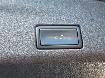 Volkswagen Sharan Style DSG. NAVI. PANO. AHK Vorschaubild 9