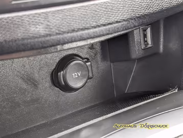 Peugeot 308 Access *AHK*Tempomat*Bluetooth*LED*Lederlenk Vorschaubild 22