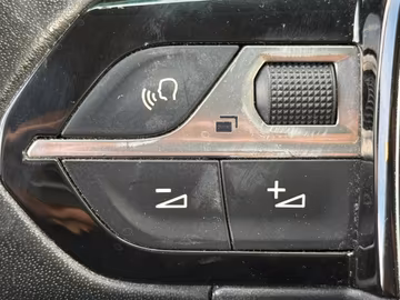 Peugeot 208 Active NAVI. LED. PDF Vorschaubild 15